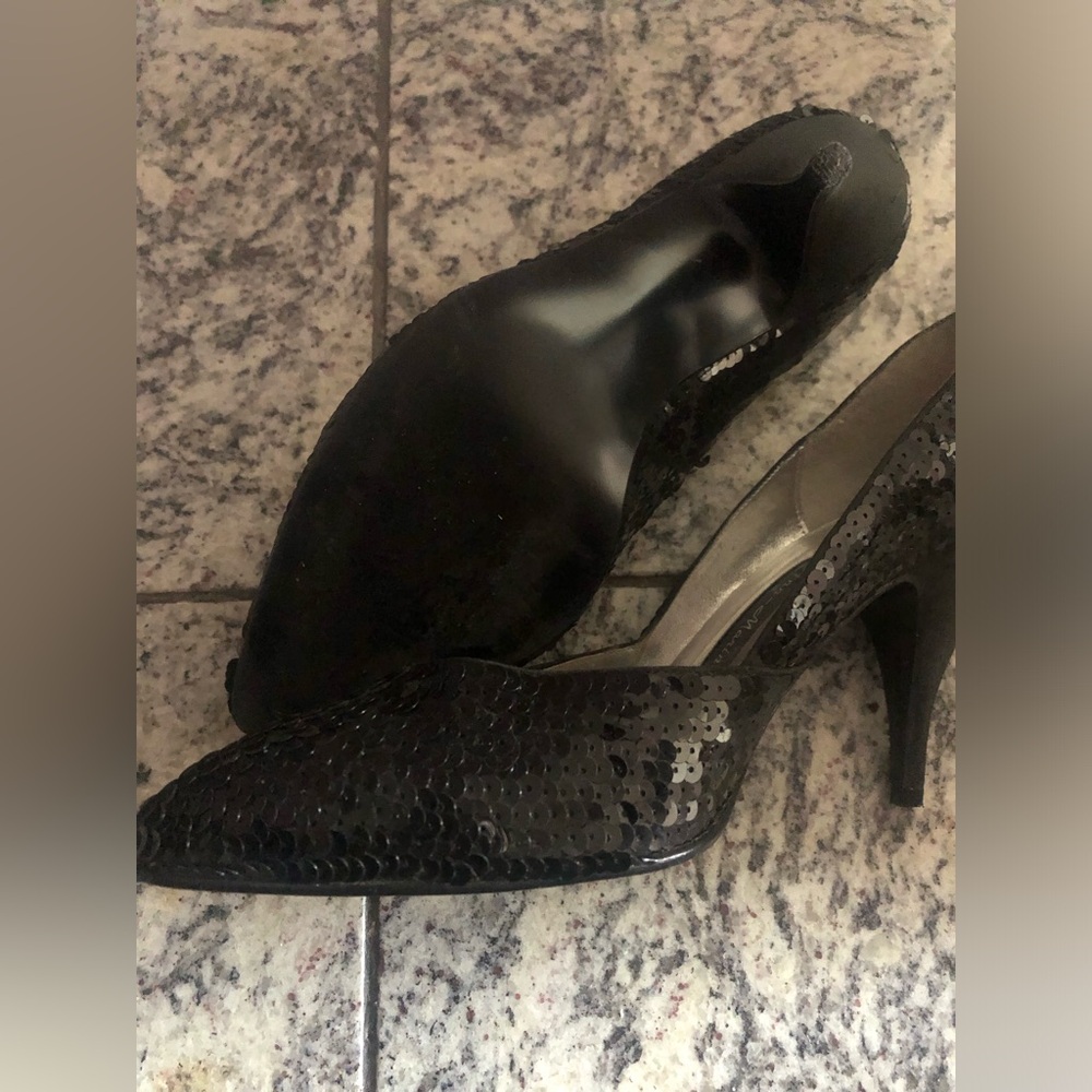Retro Black sequin pumps. 3 inch heel size 7.5